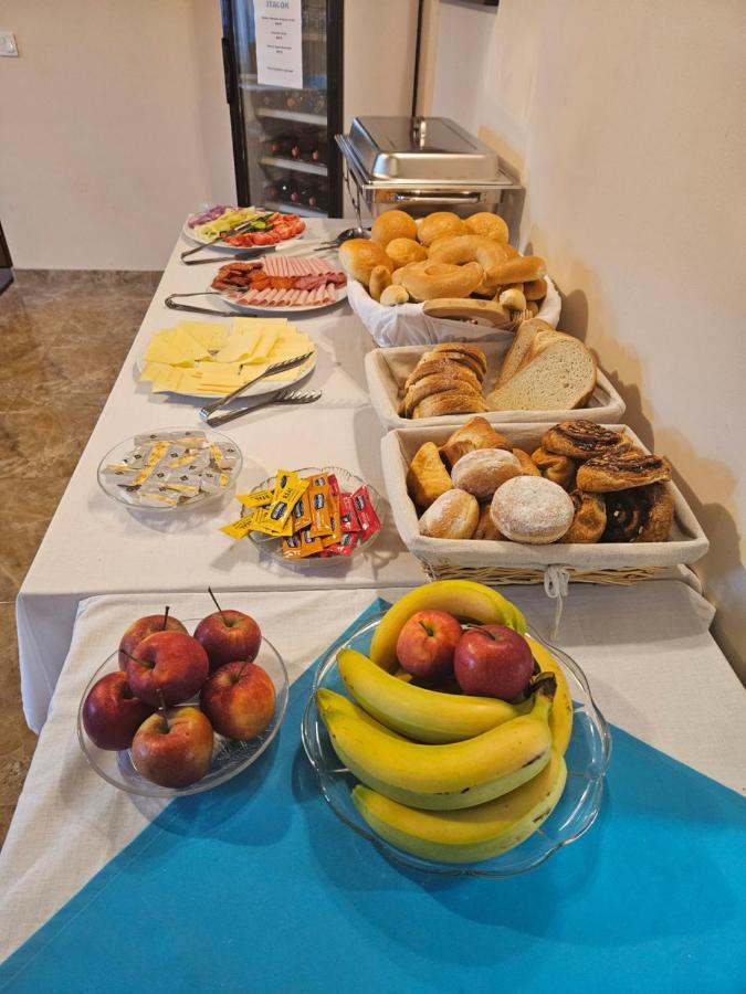 Bed and Breakfast Toroes Panzio Szabolcs Zewnętrze zdjęcie